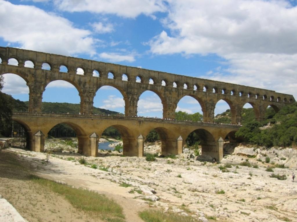 Le Mas De L'Amandier Saint-Saturnin-les-Avignon ภายนอก รูปภาพ