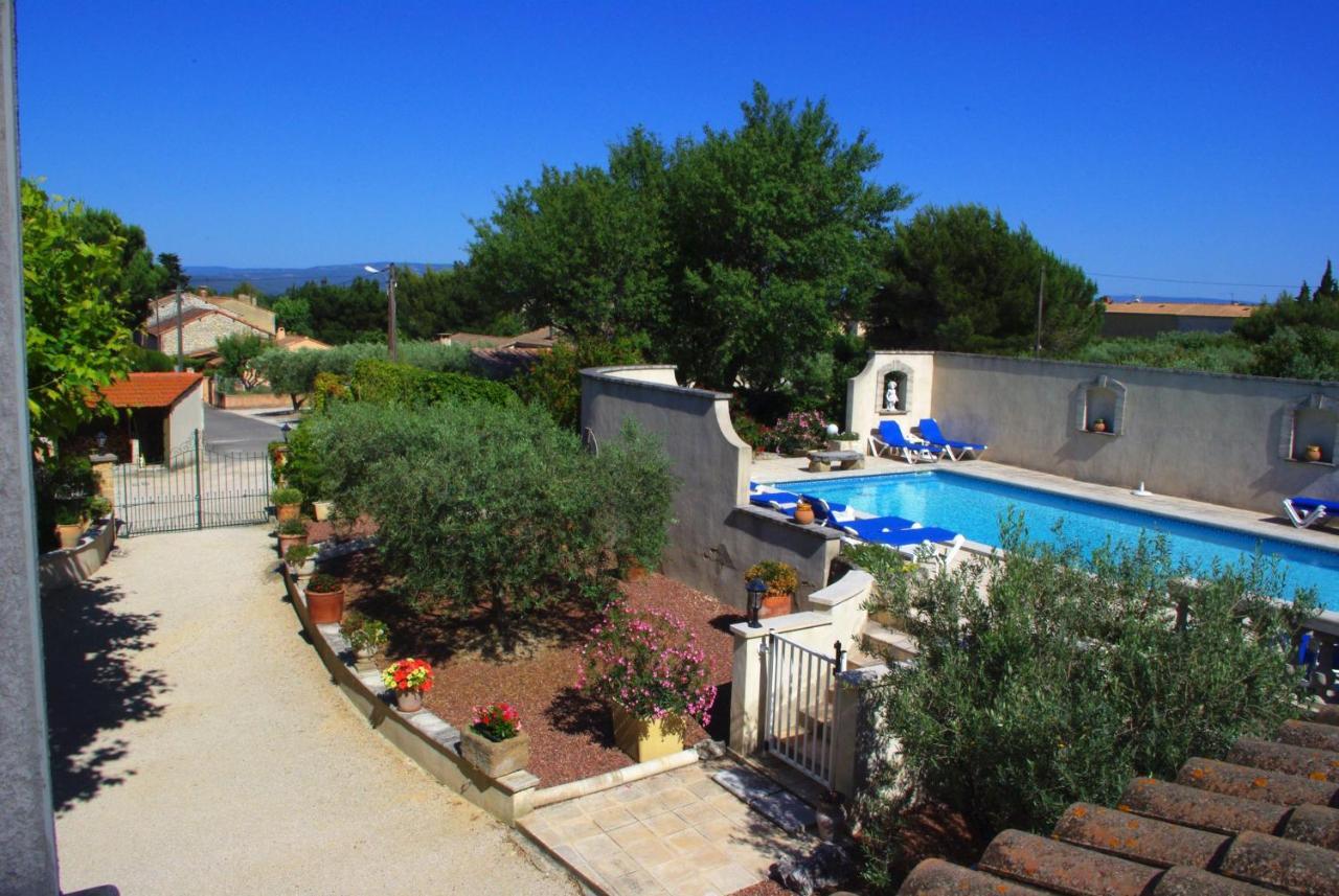 Le Mas De L'Amandier Saint-Saturnin-les-Avignon ห้อง รูปภาพ